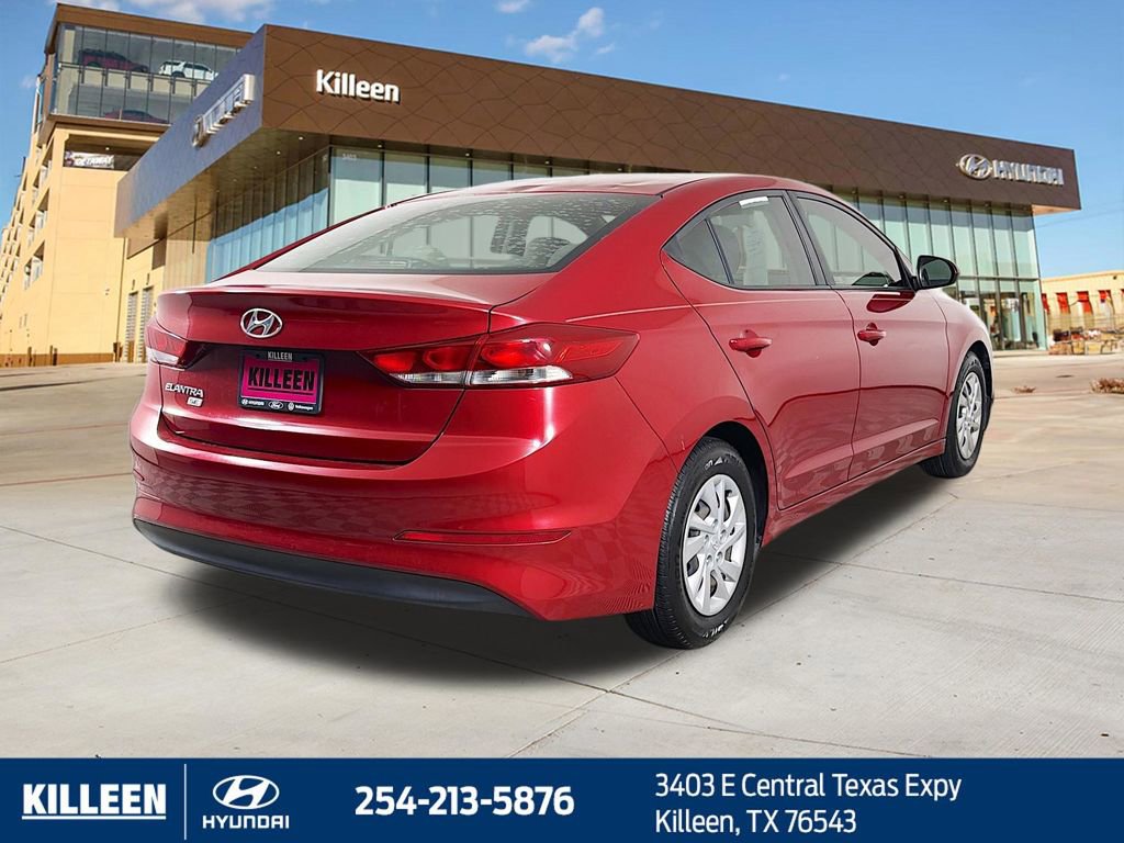 Used 2018 Hyundai Elantra SE w/ Cargo Package FWD image 8