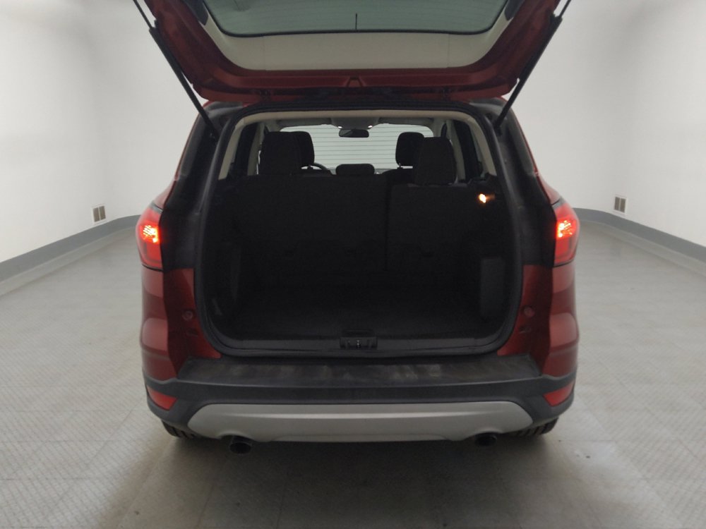 Used 2019 Ford Escape SE FWD image 29