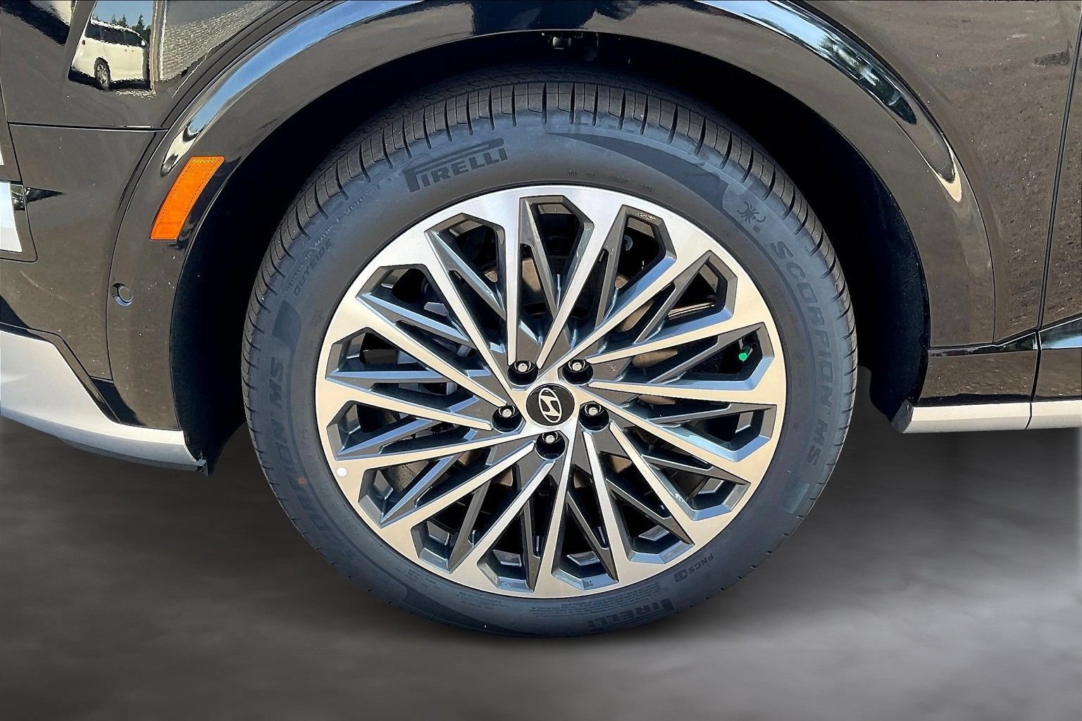 New 2026 Hyundai Palisade Calligraphy FWD image 14