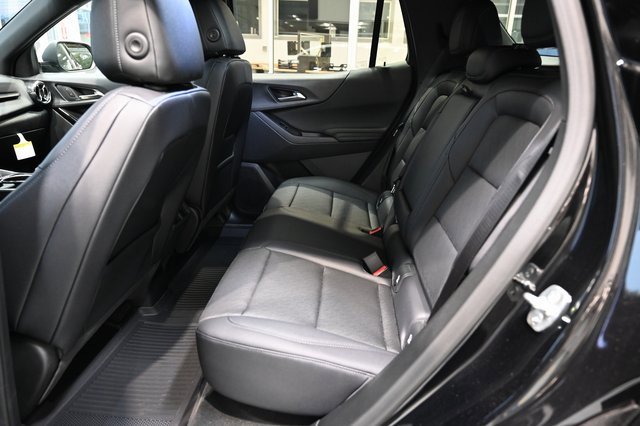 New 2026 Chevrolet Equinox LT w/ Convenience Package II image 11