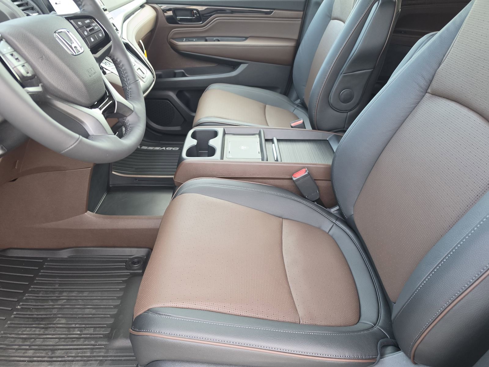 New 2026 Honda Odyssey Elite image 11