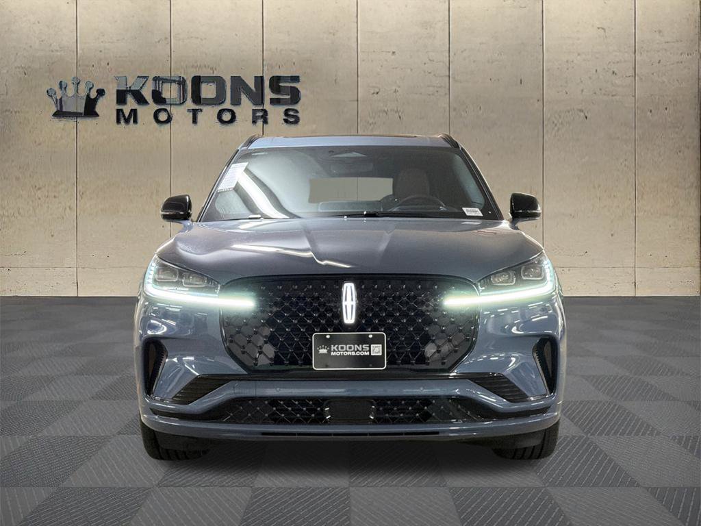 New 2027 Lincoln Aviator Reserve AWD/4WD image 3