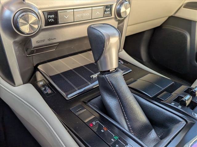 Used 2020 Lexus GX 460 Premium w/ Premium Package image 12