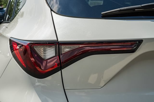 Used 2025 Acura MDX SH-AWD w/ Advance Package image 7