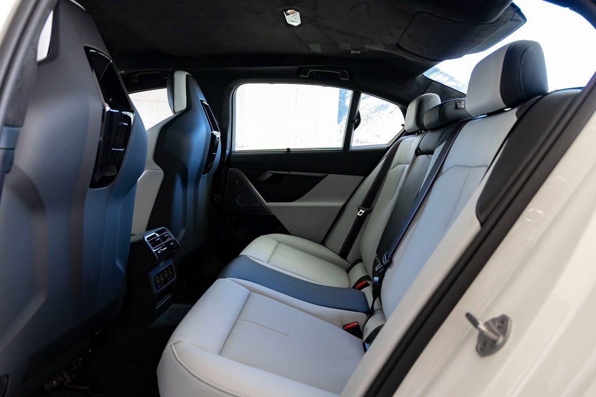 New 2026 BMW M5 w/ Carbon Package image 29