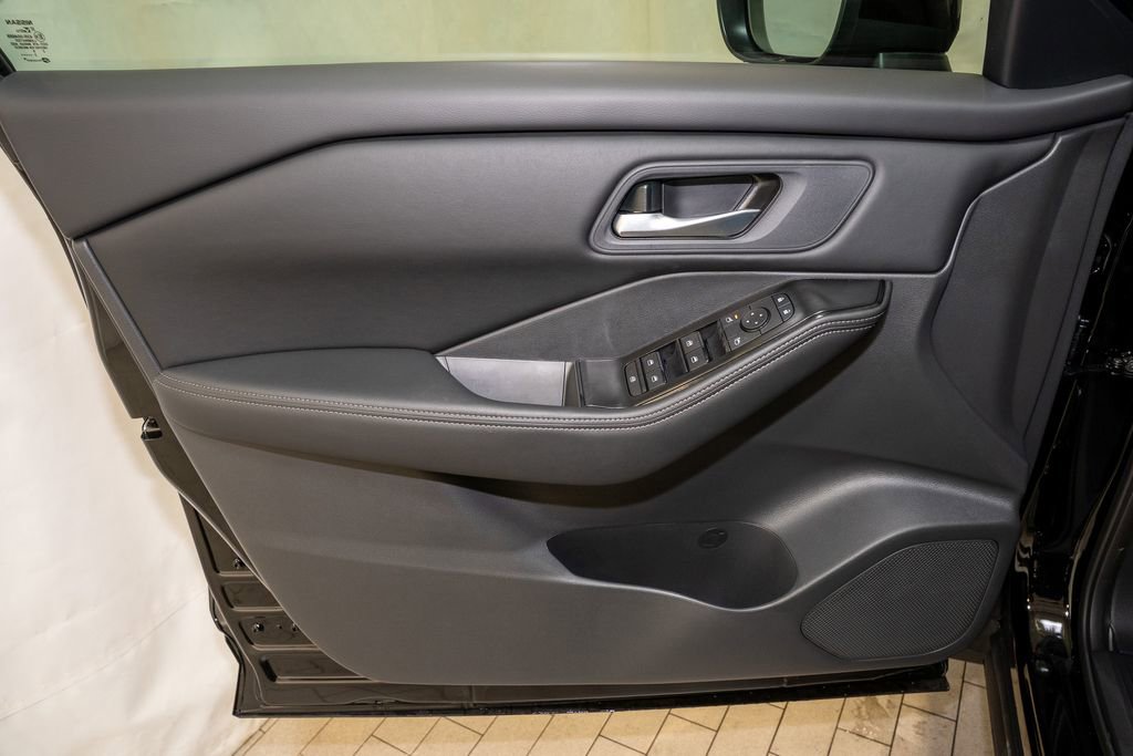 New 2026 Nissan Rogue SV image 13