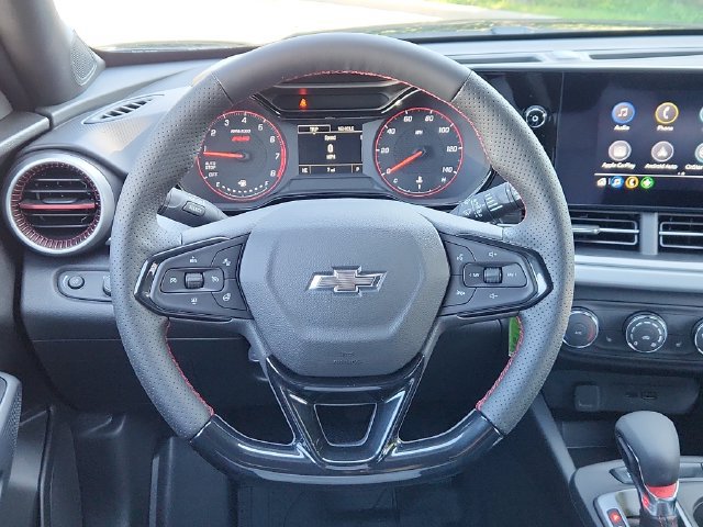 New 2026 Chevrolet Trax RS w/ Sunroof Package FWD image 19