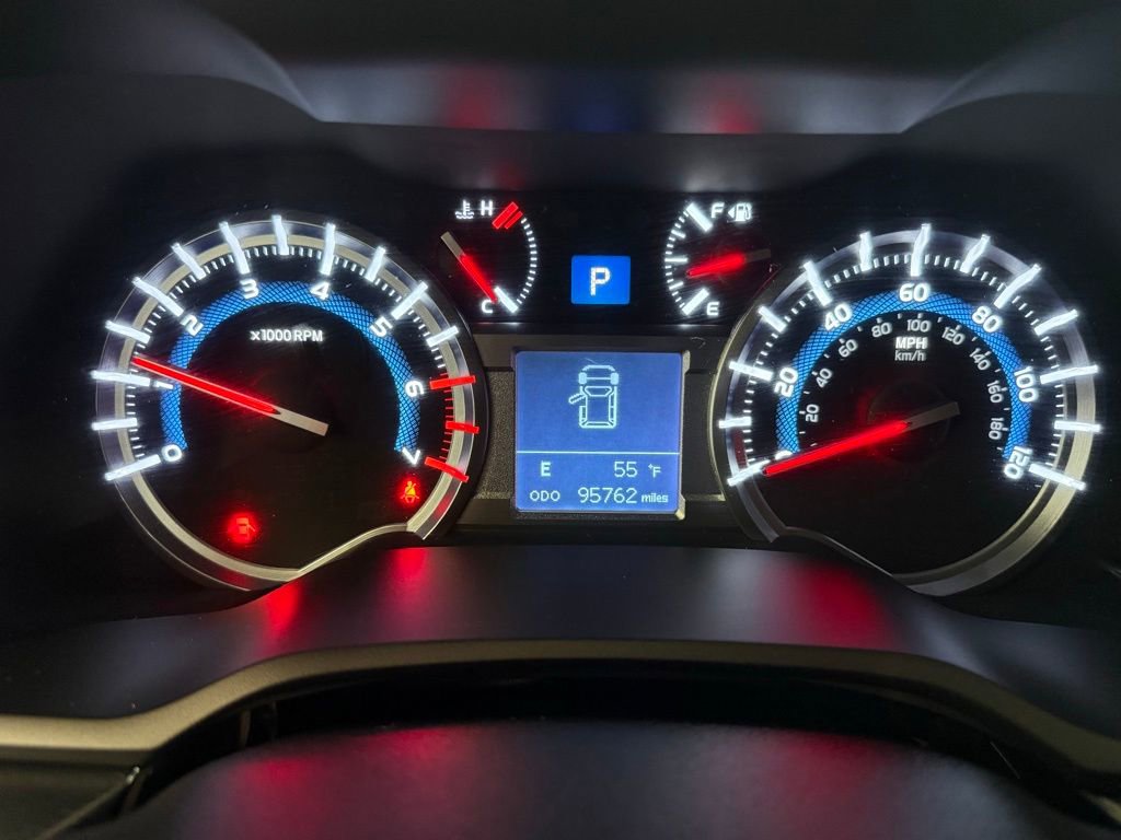 Used 2019 Toyota 4Runner Limited image 18