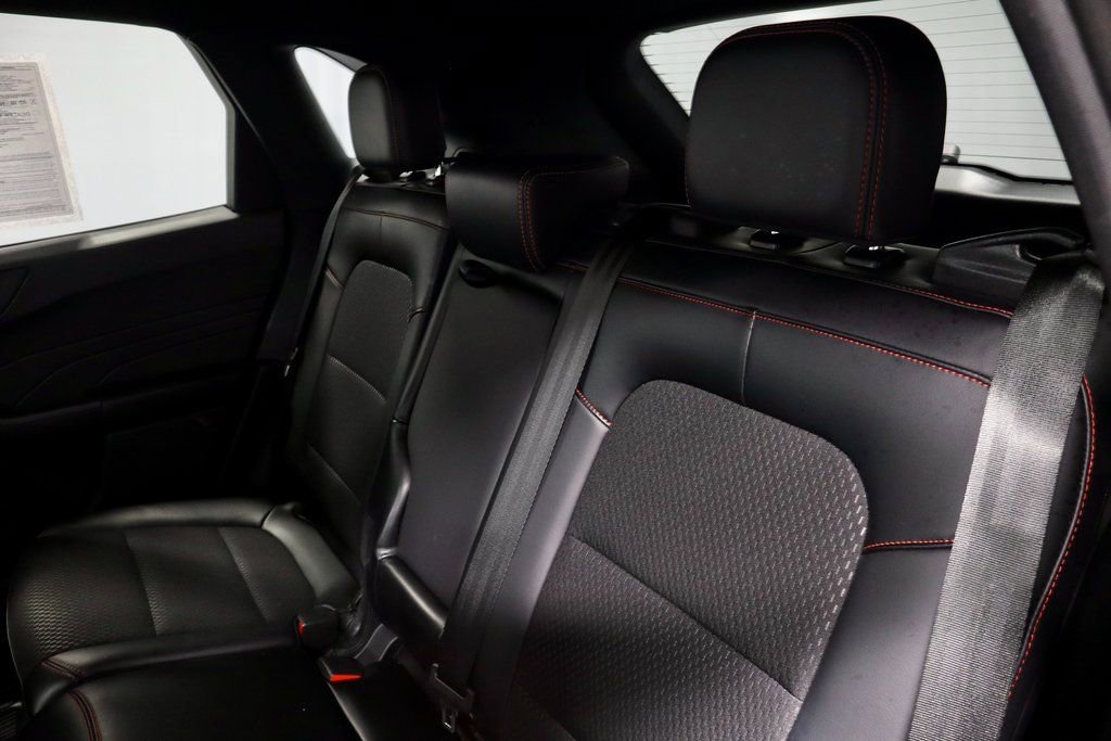 Certified 2025 Ford Escape ST-Line Elite w/ Tech Pack #1 image 23