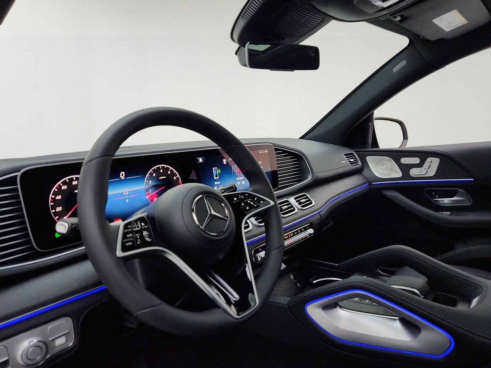 New 2026 Mercedes-Benz GLE 450 4MATIC Coupe image 16