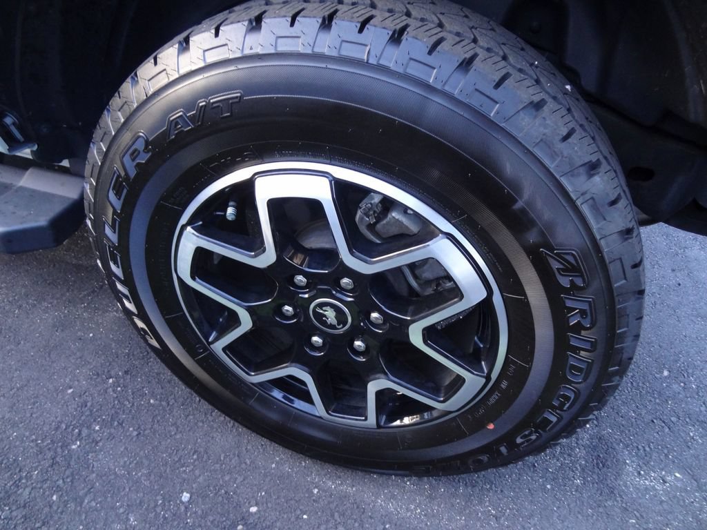 Used 2024 Ford Bronco Outer Banks AWD/4WD image 10
