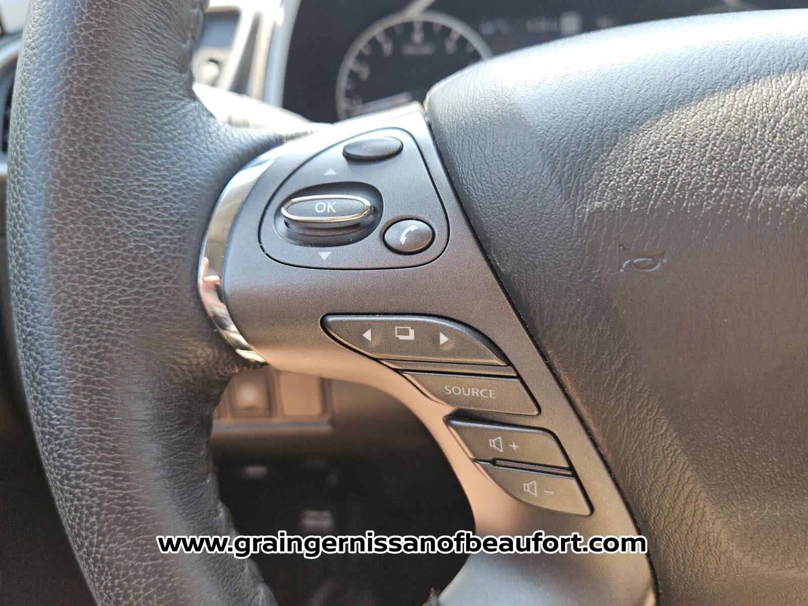 Used 2021 Nissan Murano SL FWD image 12