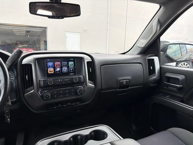Used 2018 Chevrolet Silverado 1500 LT AWD/4WD image 20
