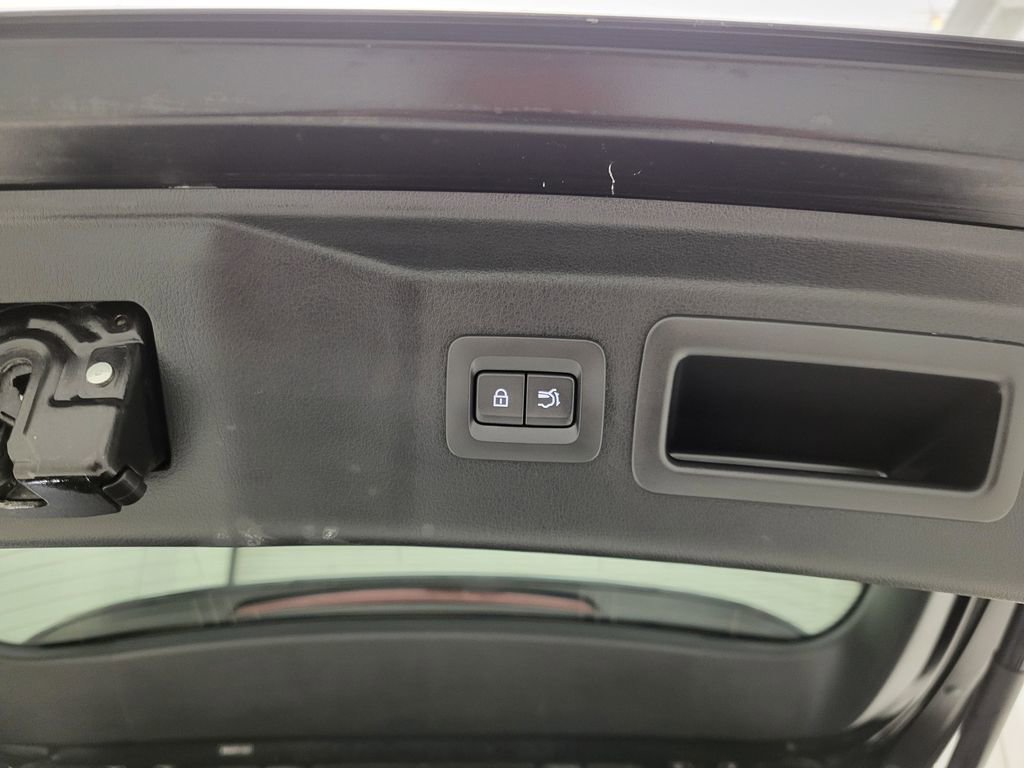 Used 2024 MAZDA CX-90 3.3 Turbo w/ Select Package image 2