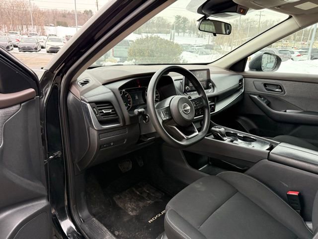 Used 2023 Nissan Rogue S image 20