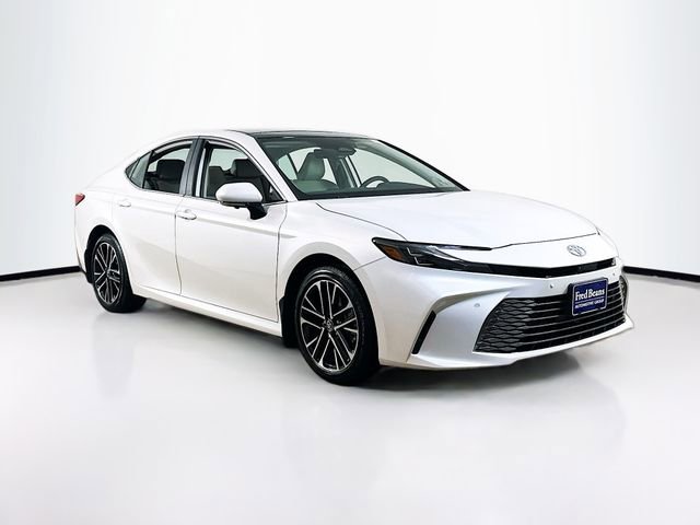 Used 2025 Toyota Camry XLE w/ Premium Plus Package image 1