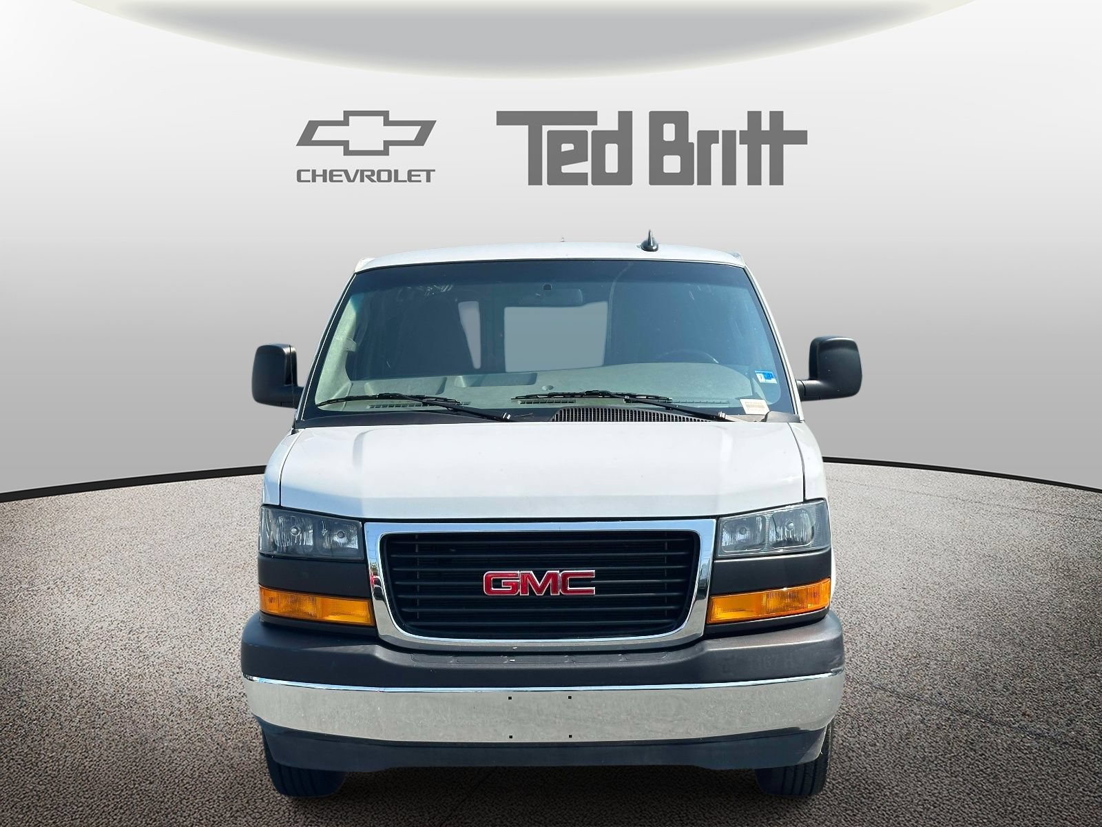 Certified 2025 GMC Savana 2500 w/ Driver Convenience Package RWD image 2