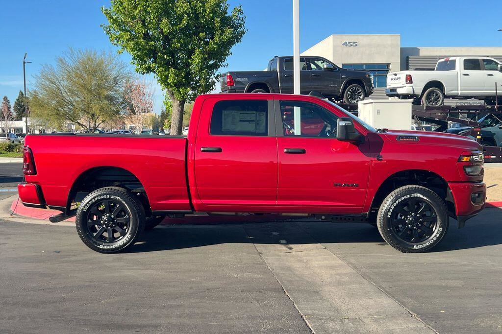 New 2026 RAM 2500 Big Horn AWD/4WD image 3