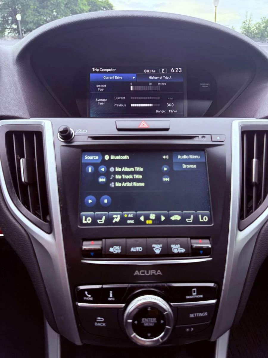 Used 2018 Acura TLX FWD image 23