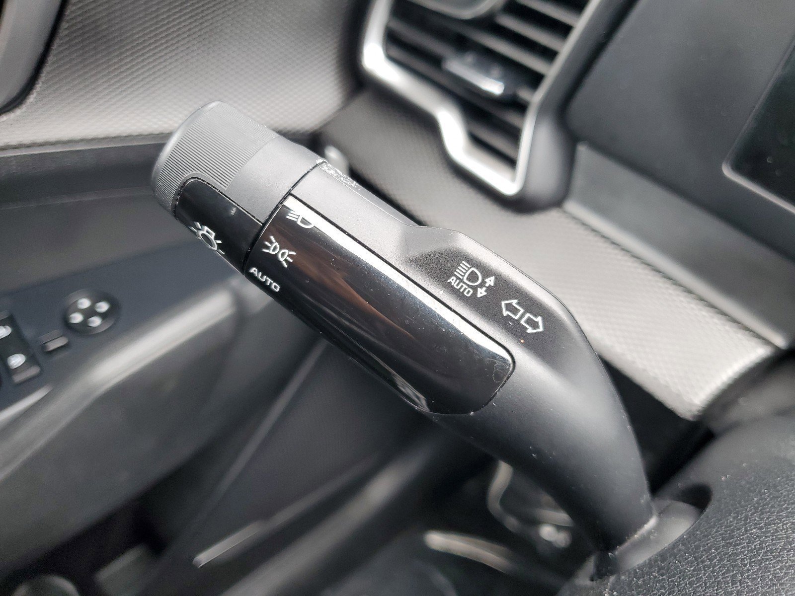 Used 2023 Kia Sportage LX image 20