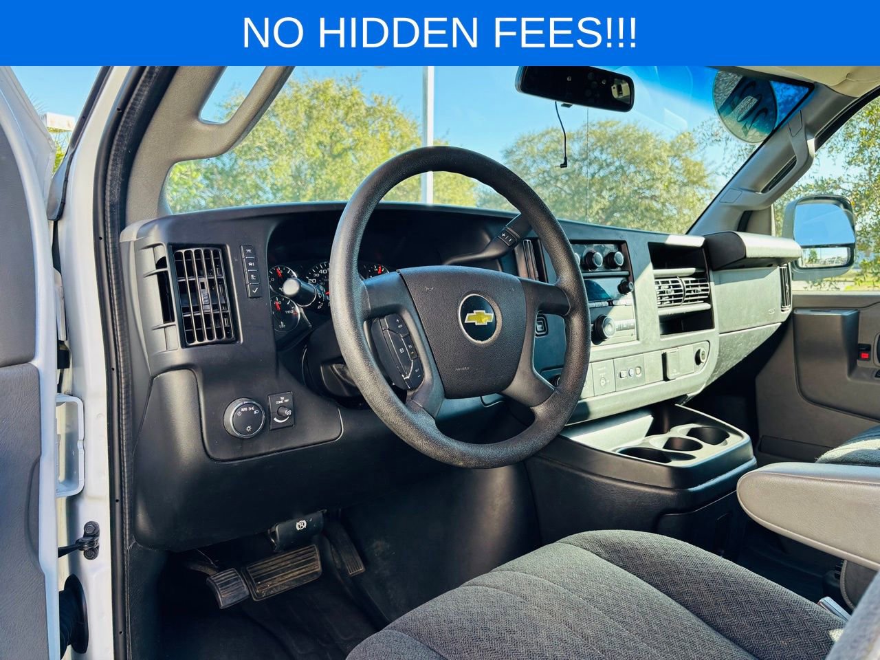 Used 2020 Chevrolet Express 2500 w/ Driver Convenience Package image 28