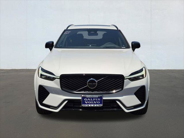 New 2026 Volvo XC60 T8 Polestar w/ Protection Package Premier AWD/4WD image 4
