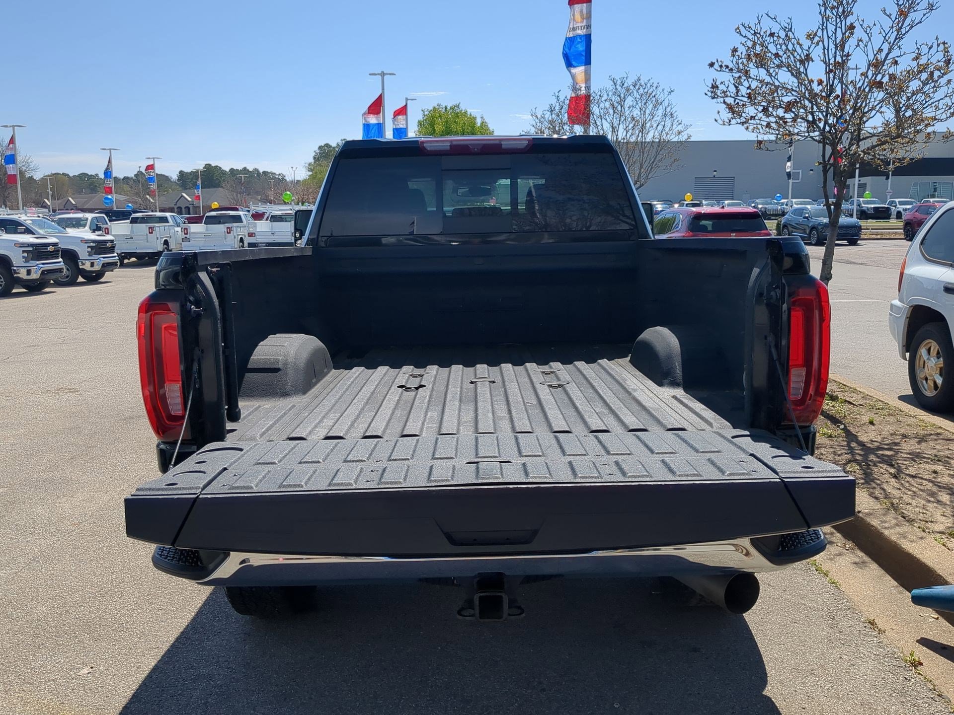 Used 2021 GMC Sierra 2500 SLT w/ SLT Premium Package image 23