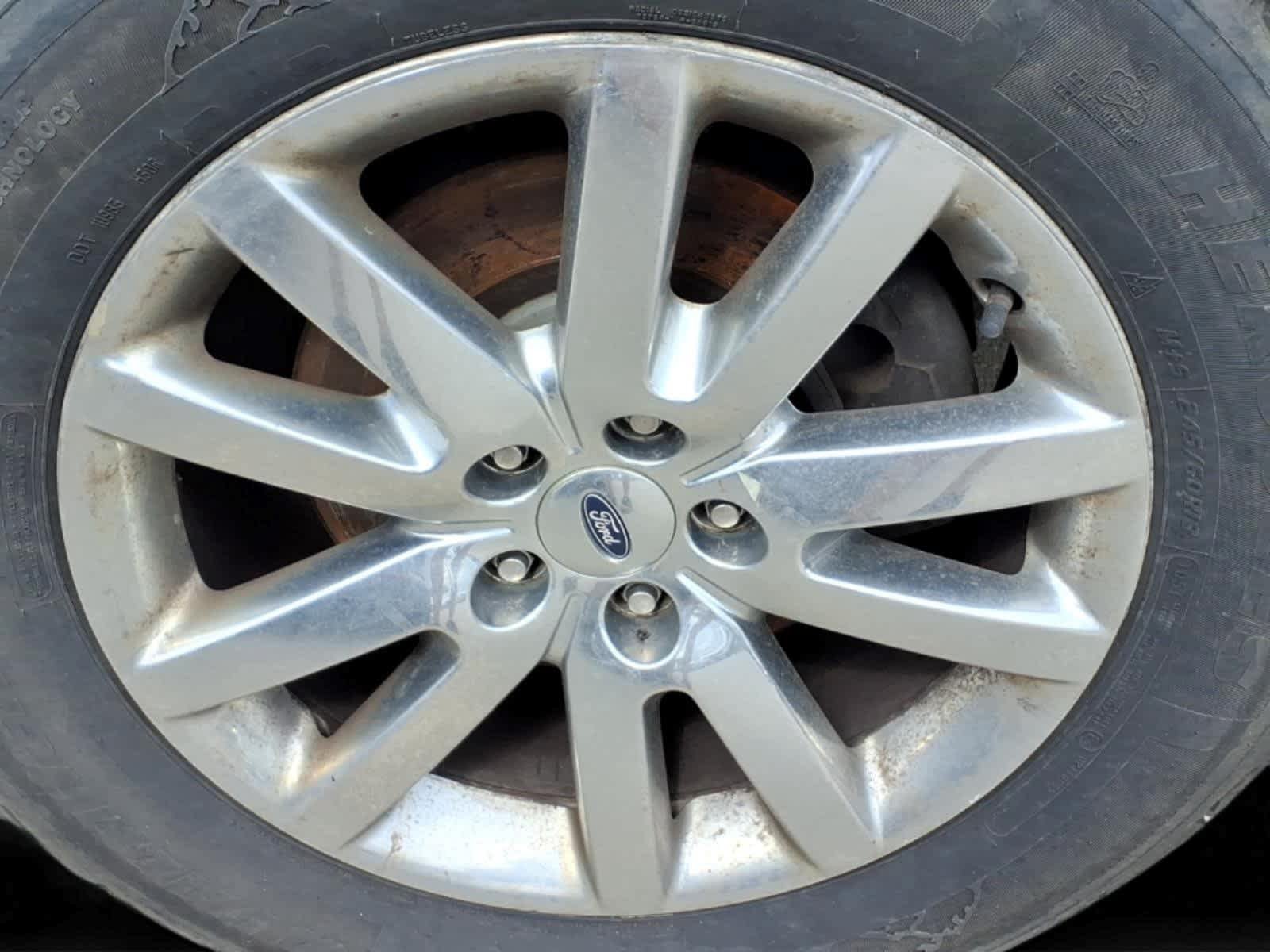 Used 2013 Ford Edge SEL AWD/4WD image 2