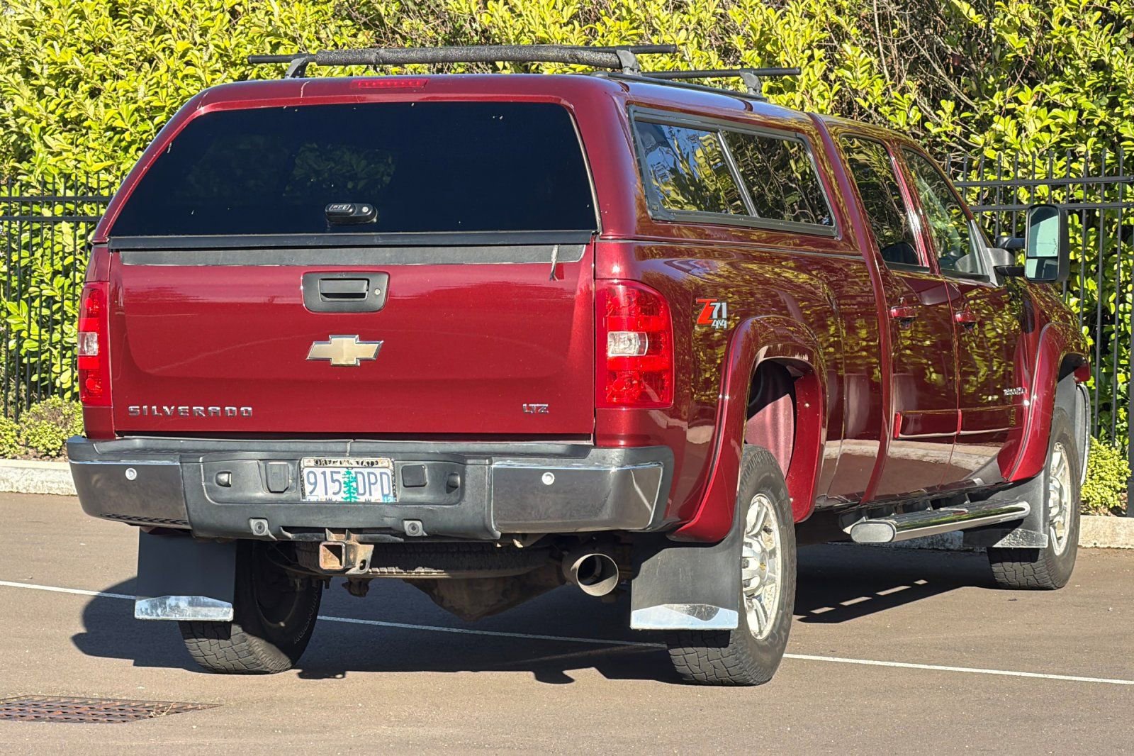 Used 2008 Chevrolet Silverado 3500 LTZ w/ Suspension Package, Off-Road AWD/4WD image 4