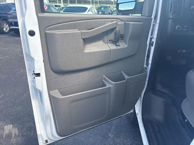 Used 2024 Chevrolet Express 2500 w/ Driver Convenience Package image 13