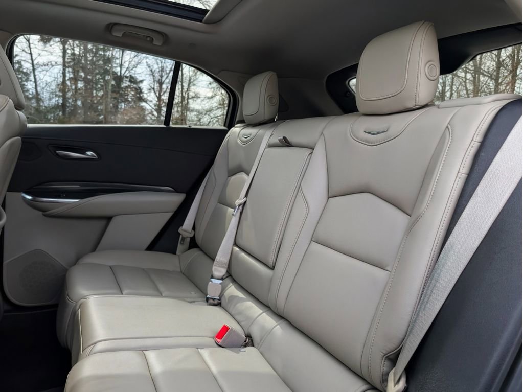 Used 2020 Cadillac XT4 Premium Luxury w/ Driver Awareness Package FWD image 14