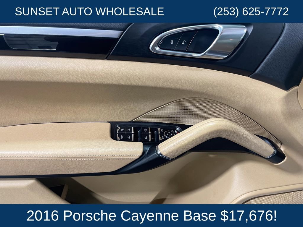 Used 2016 Porsche Cayenne AWD/4WD image 23