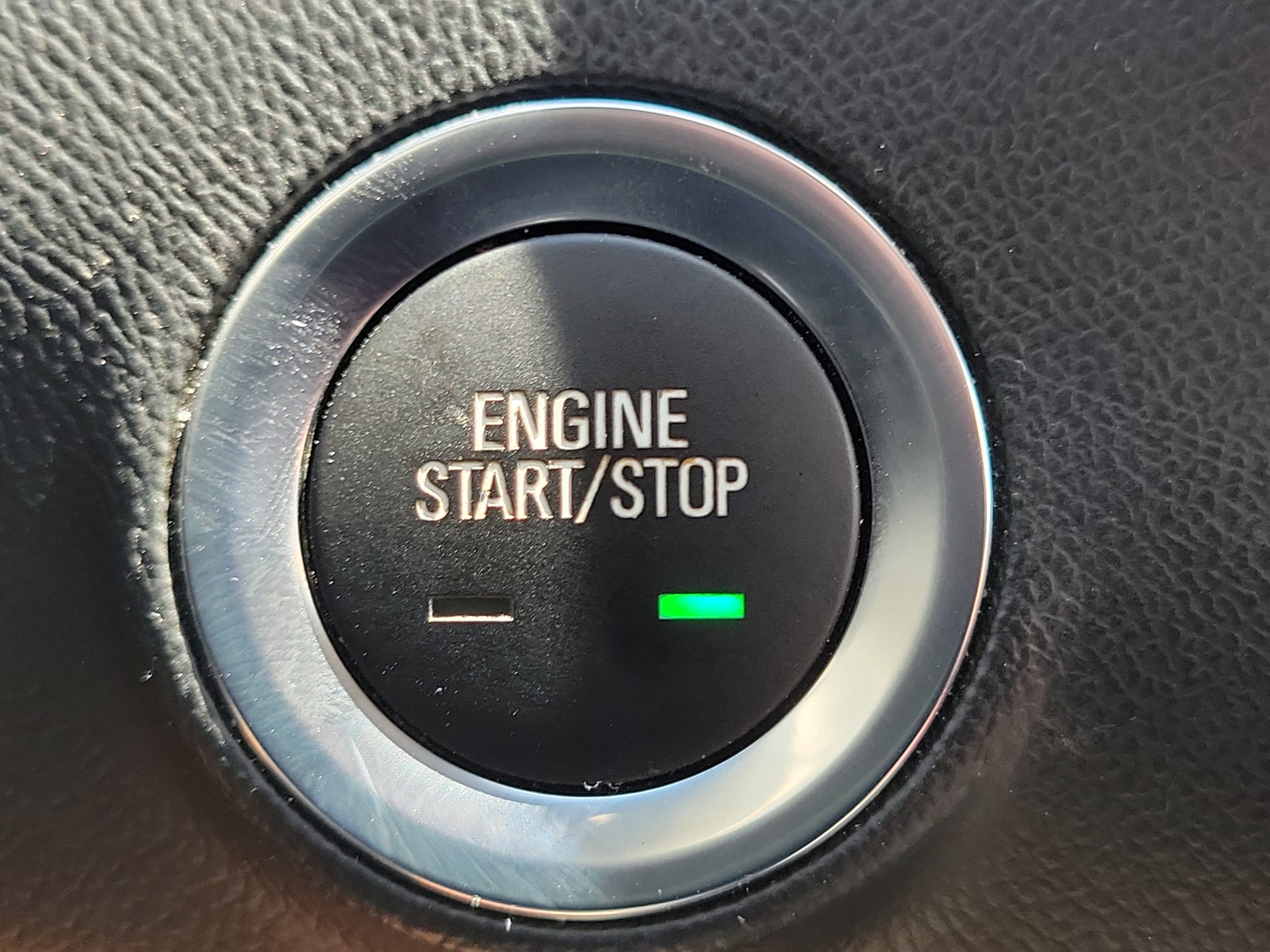 Used 2022 GMC Terrain SLE w/ Driver Convenience Package FWD image 27