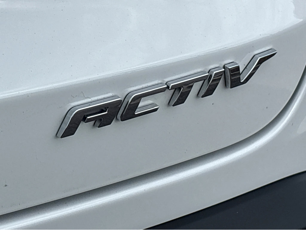 New 2025 Chevrolet Trax ACTIV w/ Driver Confidence Package FWD image 29