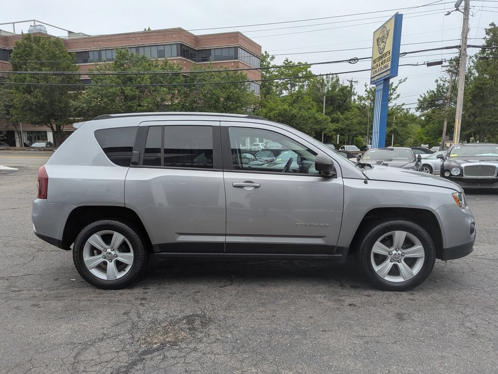 Used 2017 Jeep Compass Sport w/ Power Value Group AWD/4WD image 6
