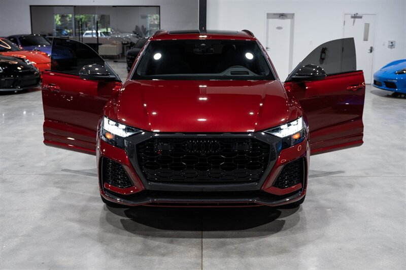 Used 2024 Audi RS Q8 AWD/4WD image 43