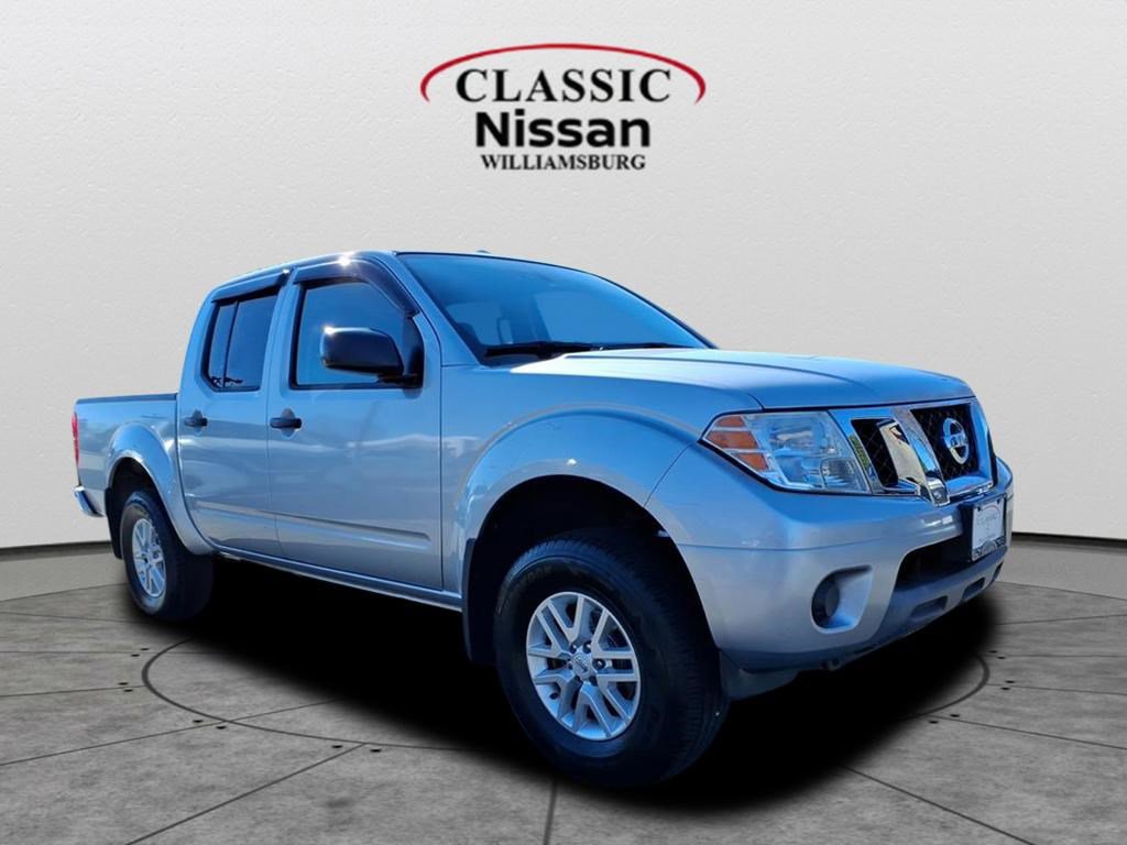 Used 2017 Nissan Frontier SV image 1