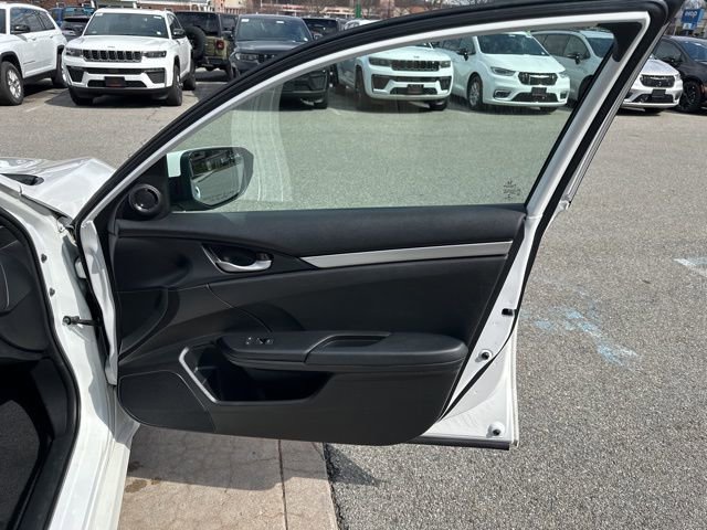 Used 2019 Honda Civic Sport image 12