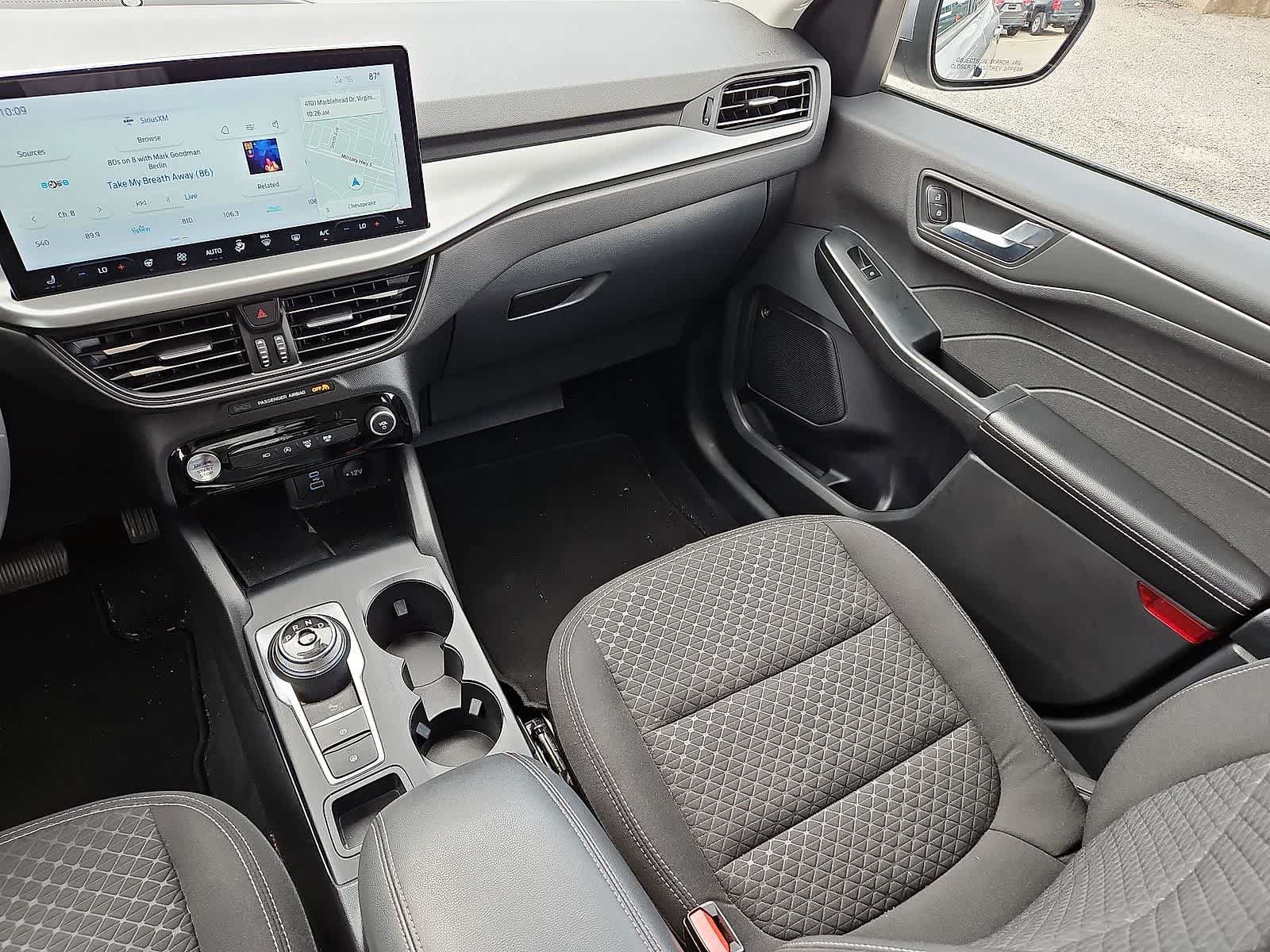 Used 2023 Ford Escape Active w/ Tech Pack #2 FWD image 4
