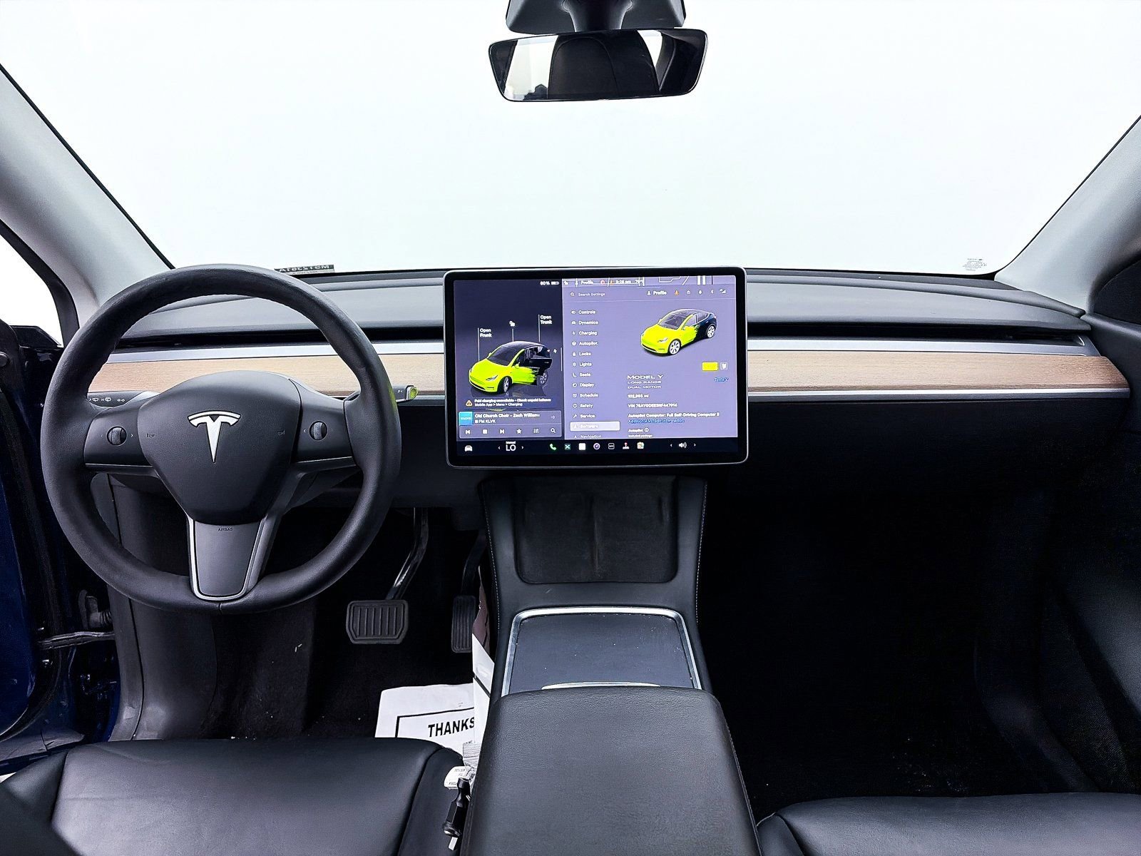 Used 2022 Tesla Model Y Long Range image 25