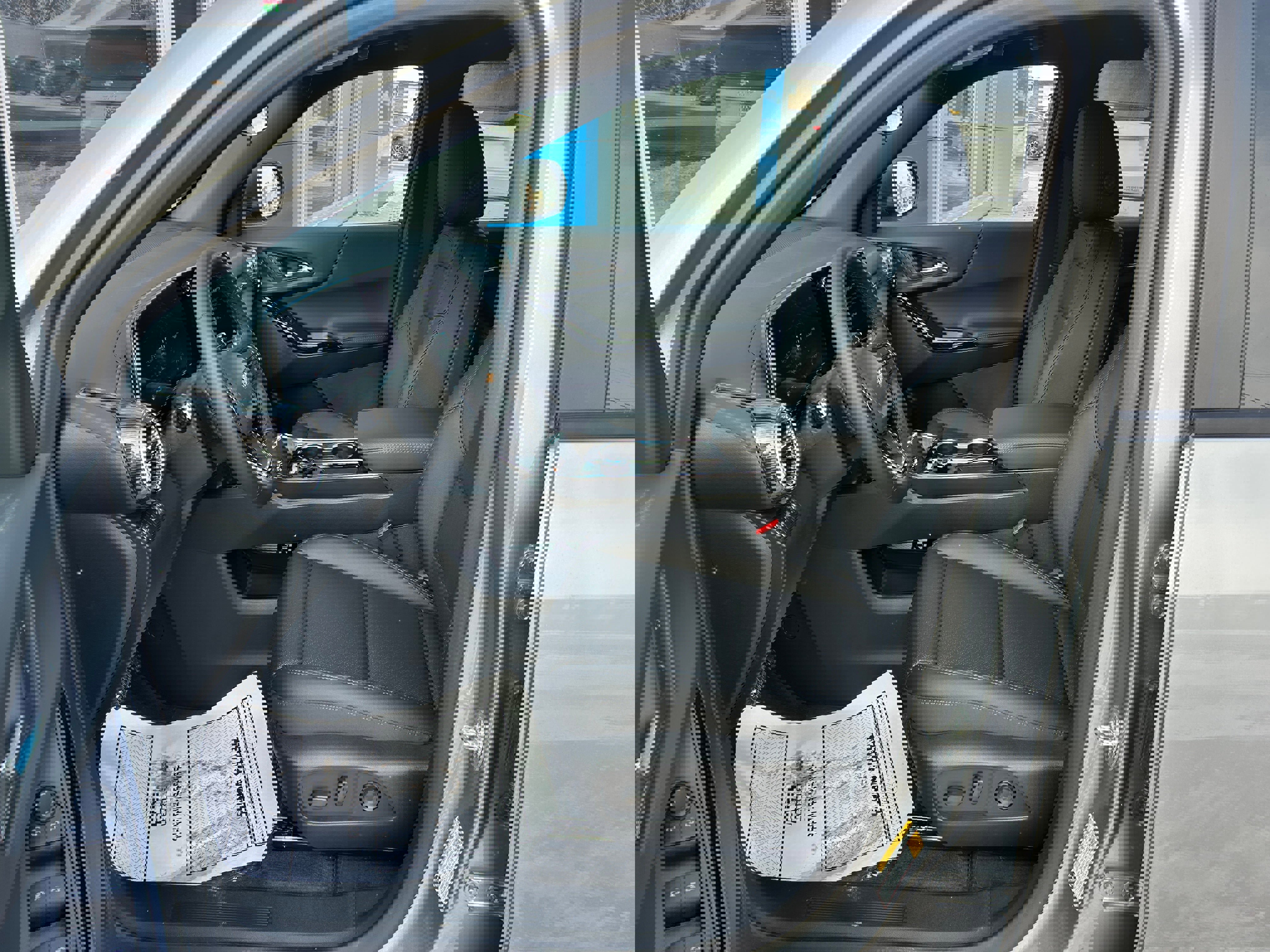 New 2026 Chevrolet Equinox LT w/ Convenience Package II image 13