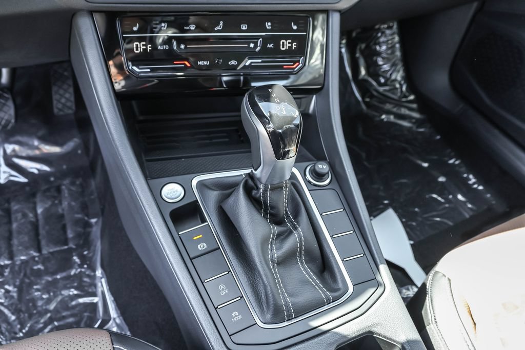 New 2026 Volkswagen Jetta SEL FWD image 31