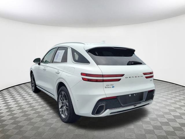 Used 2022 Genesis GV70 2.5T w/ Advanced Package image 6