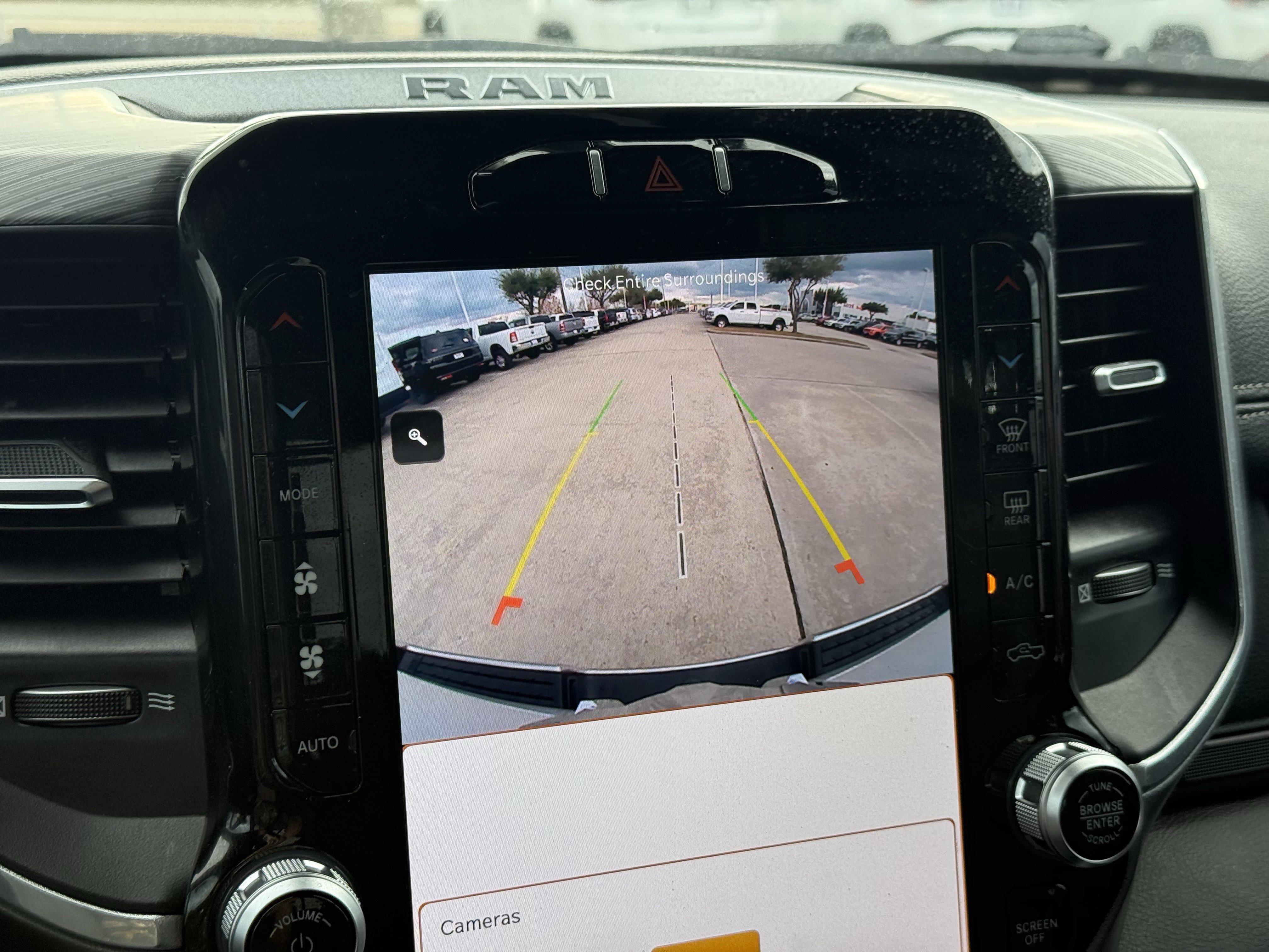 Used 2023 RAM 1500 Laramie image 20