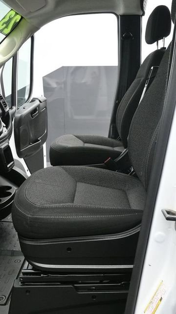 Used 2023 RAM ProMaster 2500 image 14