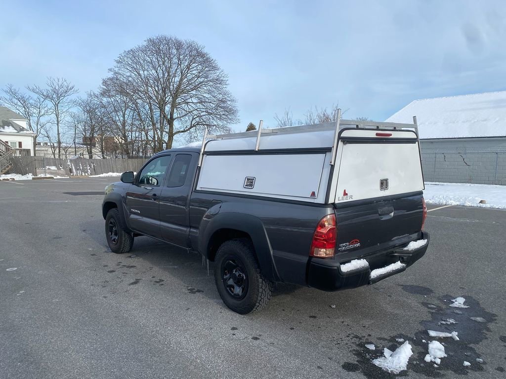 Used 2014 Toyota Tacoma 4x4 Access Cab w/ Convenience Package image 8