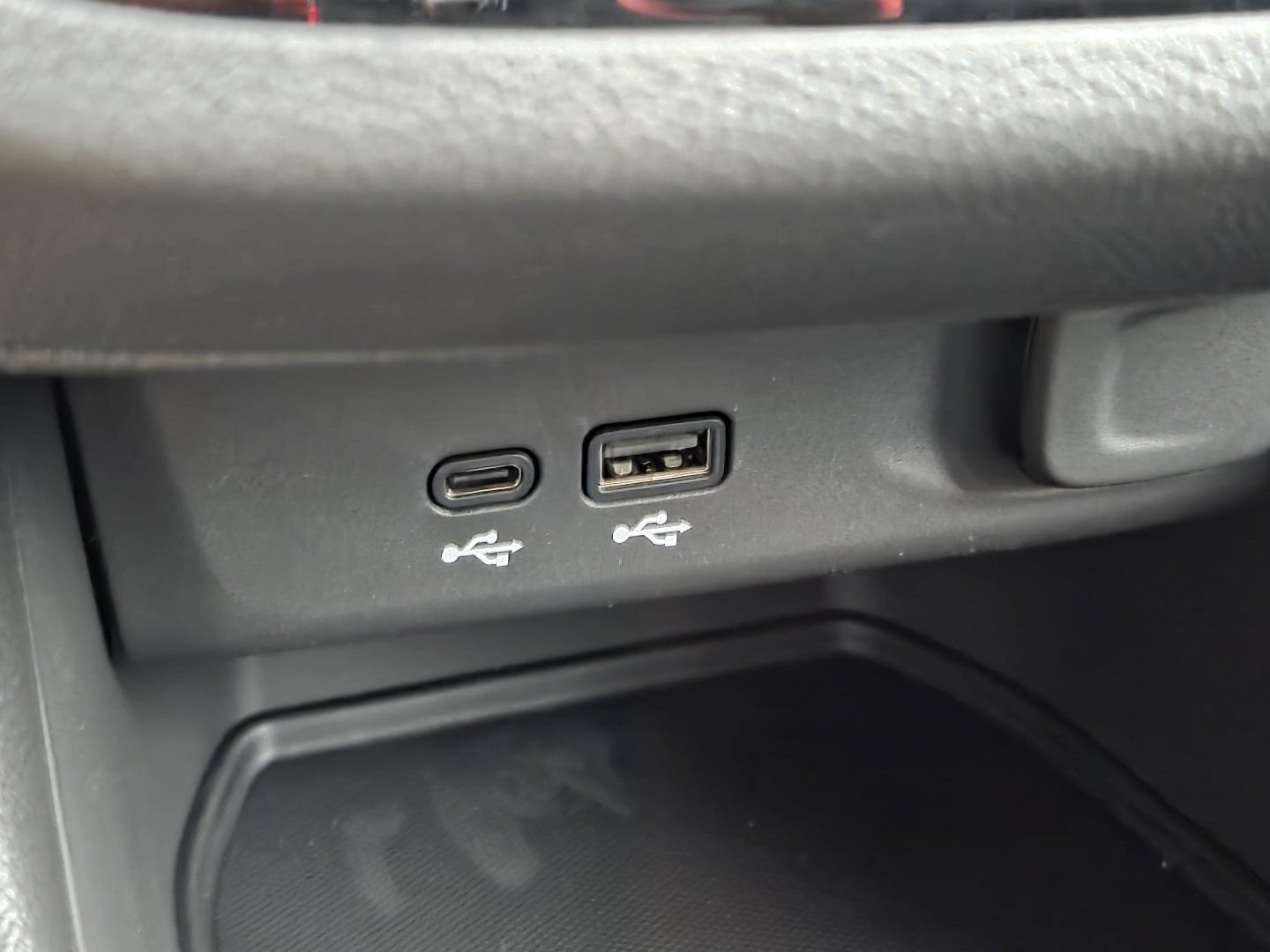 New 2026 Buick Envista Sport Touring w/ Convenience I Package FWD image 31