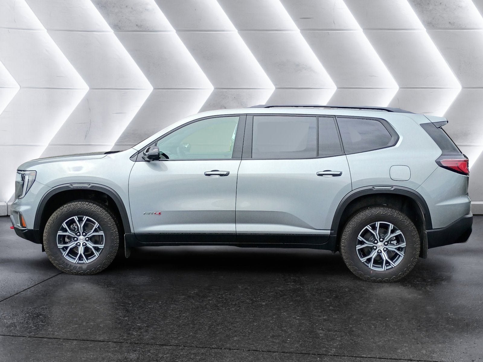 Used 2026 GMC Acadia AT4 AWD/4WD image 3