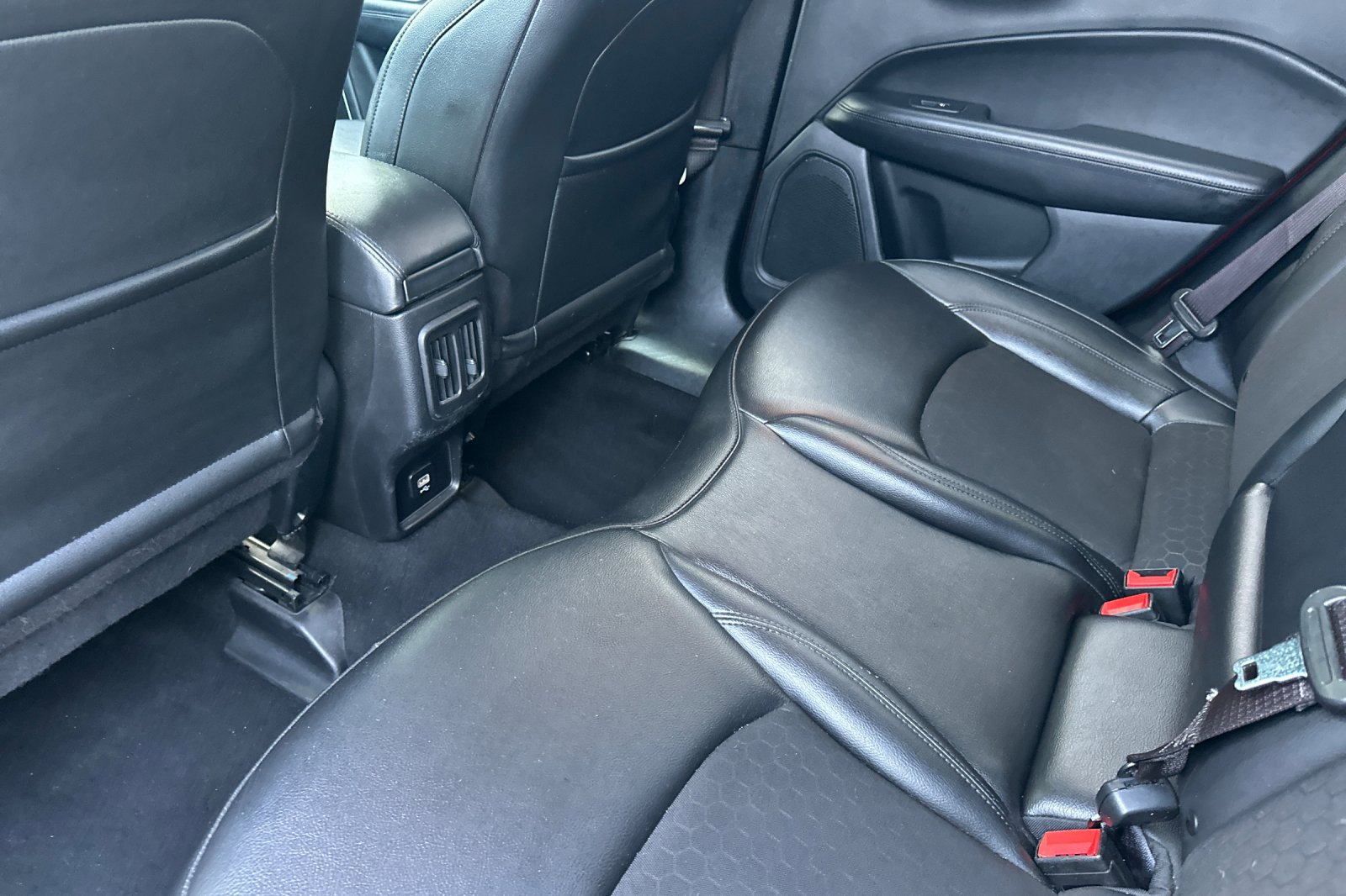 Used 2021 Jeep Compass Latitude image 12