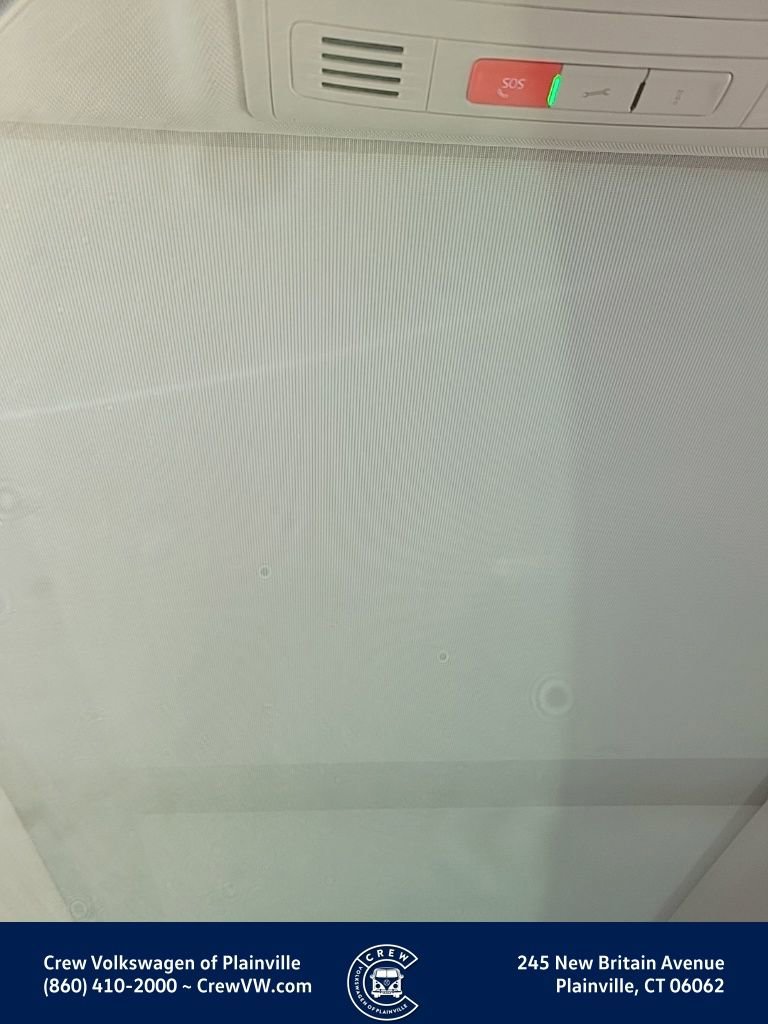 New 2026 Volkswagen Taos SE image 12